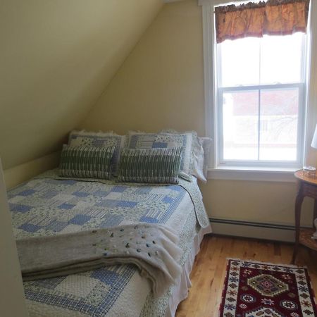Sunbury Cove Winery Bed and Breakfast Miscouche Eksteriør billede